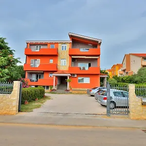 L&l Zára